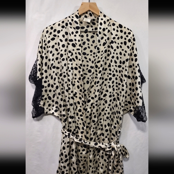 Vintage Natori Animal Print Silk Robe Women's P Ivory Black Retro 90s Y2K Slip - Picture 2 of 8